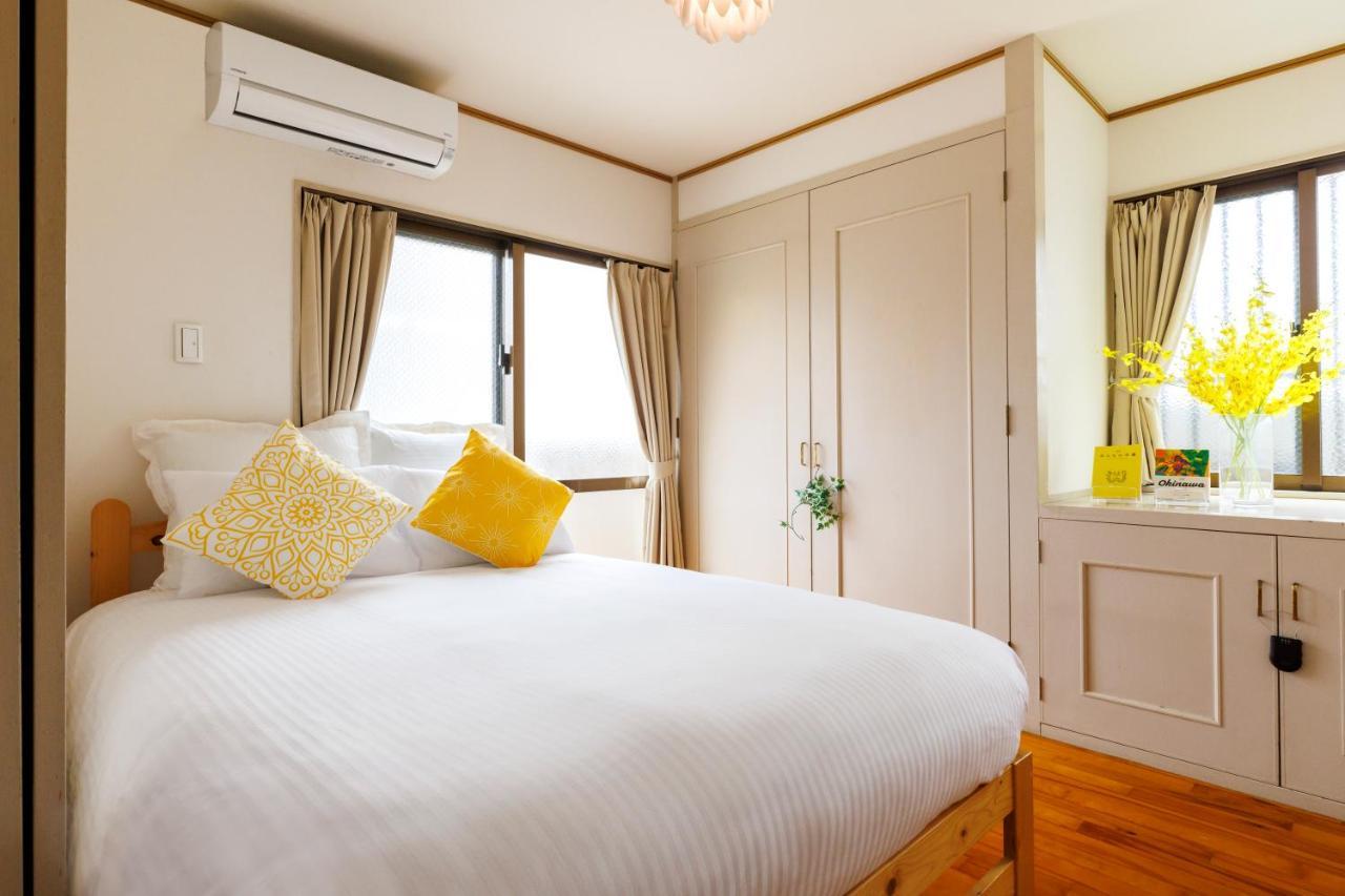 Naha Gajumaru Apartment Hotel 301 Bagian luar foto